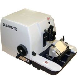 Leica RM2135 Microtome