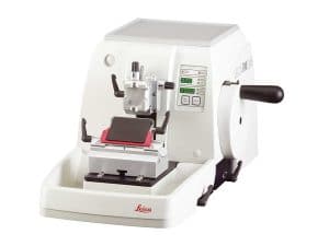 Leica RM2245 Microtome