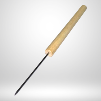 TN0118 Needle with a Wooden Handle