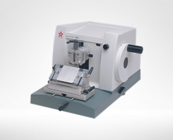 Sakura Accu-Cut SRM 200 Microtome