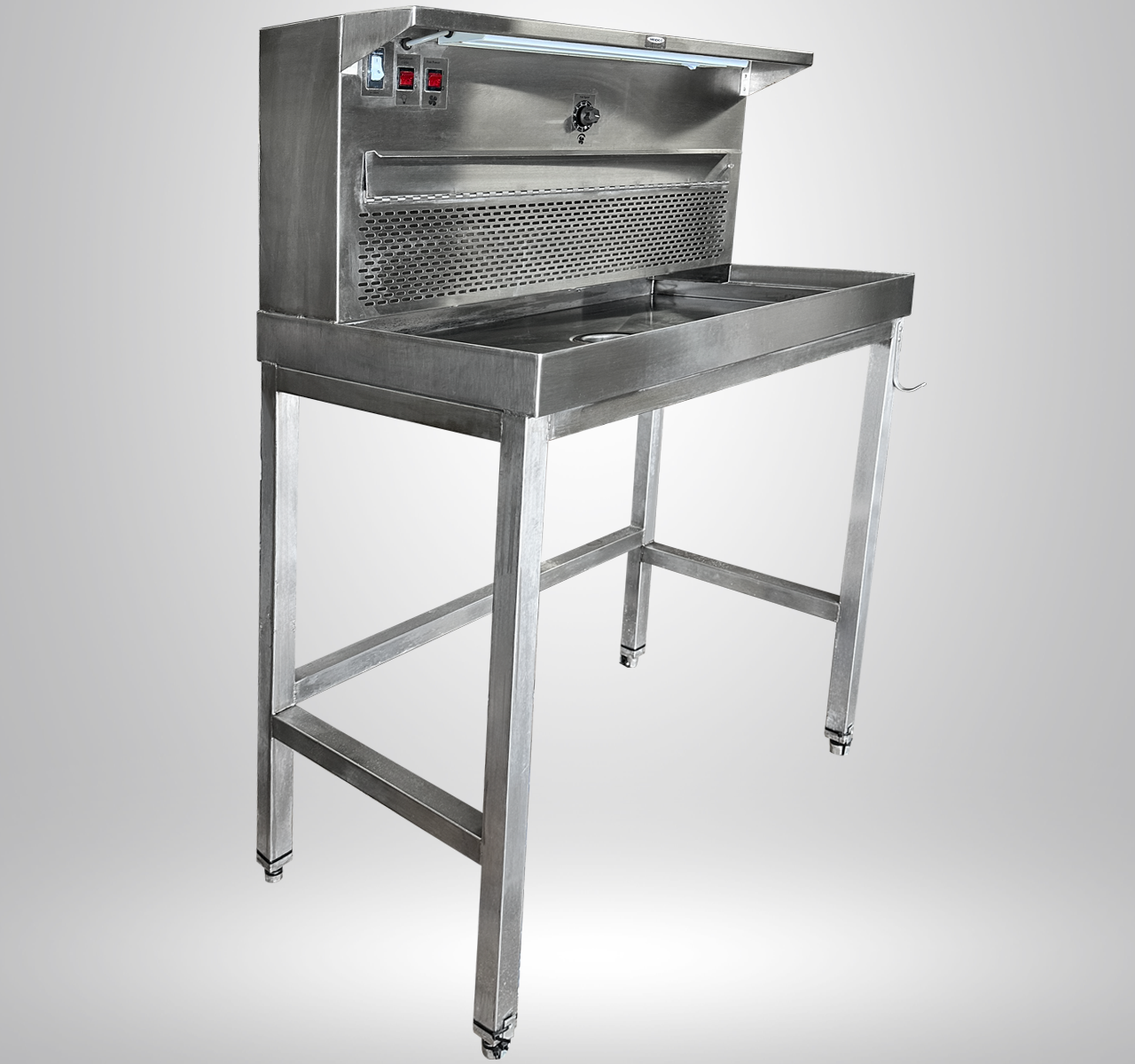 Refurbished Mopec grossing station with legs made from stainless steel.